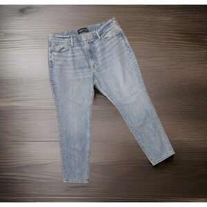 Abercrombie Fitch Athletic Slim Mens Jeans Blue Wash Size 36W 30L Distressed New